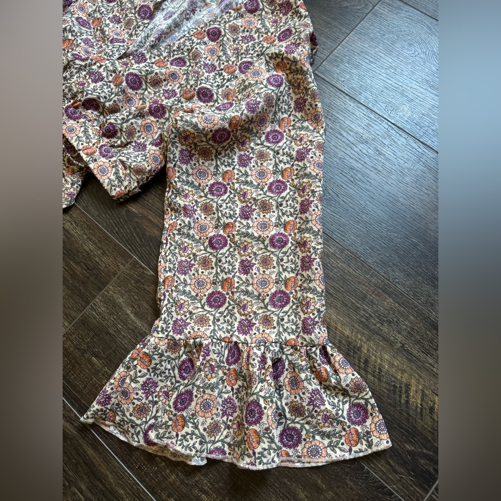 GIMMICKS Floral Wrap Top - Picture 8 of 12